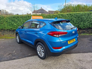 2016 Hyundai Tucson 1.7 Crdi Blue Drive Se Nav Euro 6 (s/s) 5dr in Blue — image 3