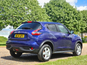 2014 Nissan Juke 1.6 Visia Euro 5 5dr in Blue — image 6