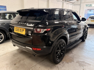 2015 Land Rover Range Rover Evoque 2.2 Sd4 Pure Tech in Black — image 4
