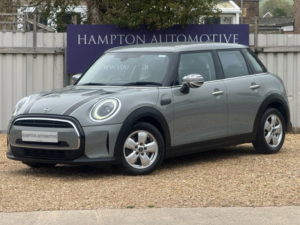 2022 MINI Hatch