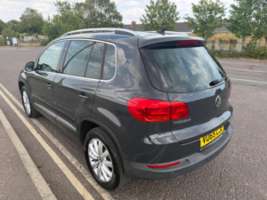 2015 Volkswagen Tiguan 2.0 Tdi Bluemotion Tech Match DSG 4WD Euro 6 (s/s) 5dr in Grey — image 5