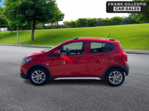 2019 Vauxhall Viva 1.0i Rocks Euro 6 5dr in Red — image 2