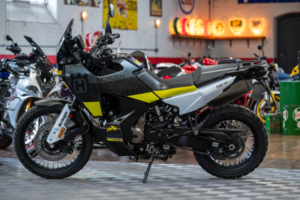 2023 Husqvarna Norden 901 *great Adventure Bike* in Silver — image 3