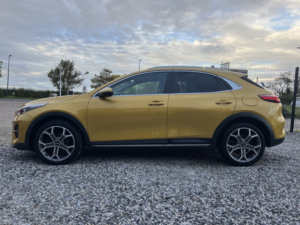 2020 Kia Xceed 1.0 T-Gdi Edition in Yellow — image 4