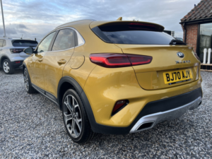 2020 Kia Xceed 1.0 T-Gdi Edition in Yellow — image 5