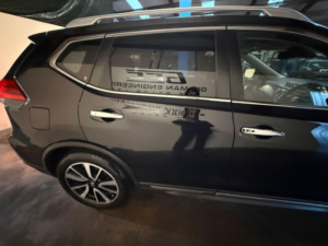 2018 Nissan X-Trail 1.6 Dig-T Tekna Euro 6 (s/s) 5dr in Black — image 3