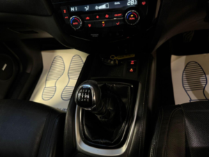 2018 Nissan X-Trail 1.6 Dig-T Tekna Euro 6 (s/s) 5dr in Black — image 6