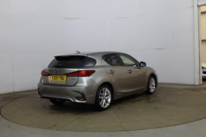2018 Lexus Ct 1.8 200h Luxury E-CVT Euro 6 (s/s) 5dr in Silver — image 6