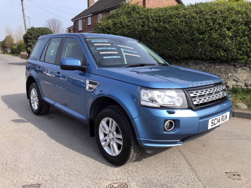 2014 Land Rover Freelander 2 2.2 Td4 Xs Turbo Diesel Automatic 4x4 - Land Rover Service History - 78000 Miles in Blue — image 1
