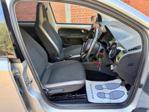 2013 Volkswagen Up! 1.0 High Up! Euro 5 5dr in Silver — image 3