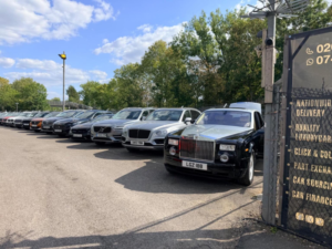 2007 Rolls-Royce Phantom 6.7 V12 Auto Euro 3 4dr in Black — image 6