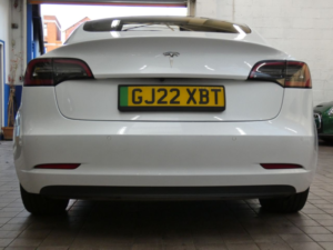 2022 Tesla Model 3 Standard Range Plus Saloon 4dr Electric Auto Rwd (241 Bhp) in White — image 4