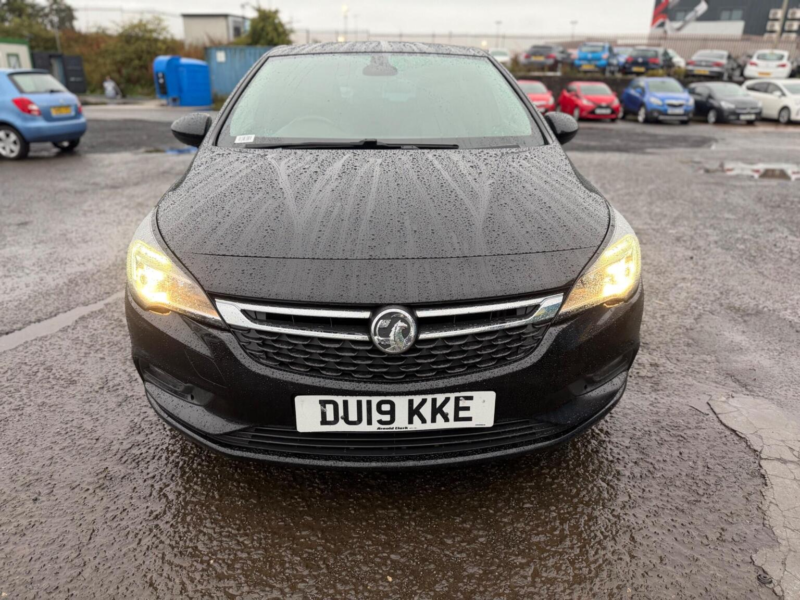 2019 Vauxhall Astra 1.6i Turbo Gpf Elite Nav Euro 6 (s/s) 5dr in Black — image 1