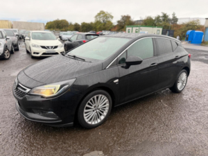 2019 Vauxhall Astra 1.6i Turbo Gpf Elite Nav Euro 6 (s/s) 5dr in Black — image 3