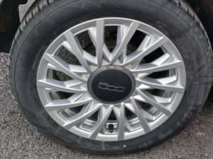 2016 Fiat 500 1.2 500 Lounge 3dr in Green — image 6