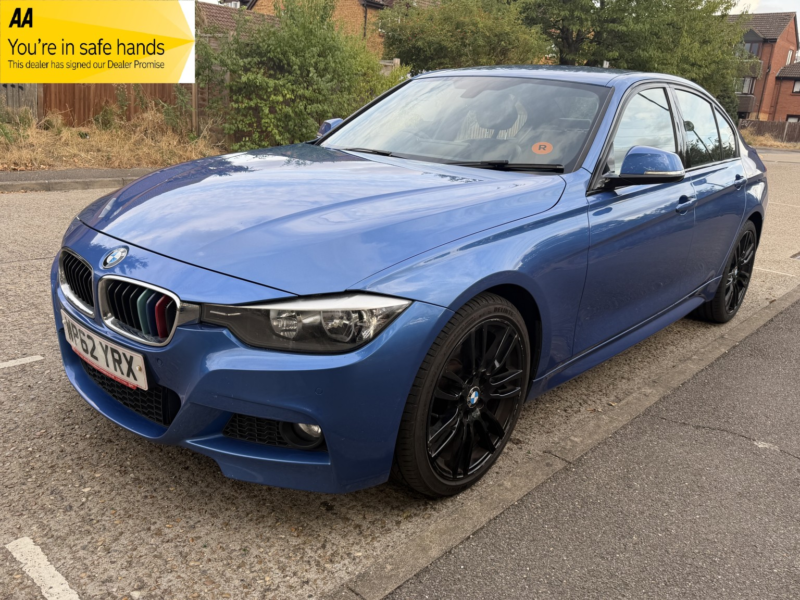 2013 BMW 3 Series 2.0 320i Xdrive M Sport Saloon in Blue — image 1