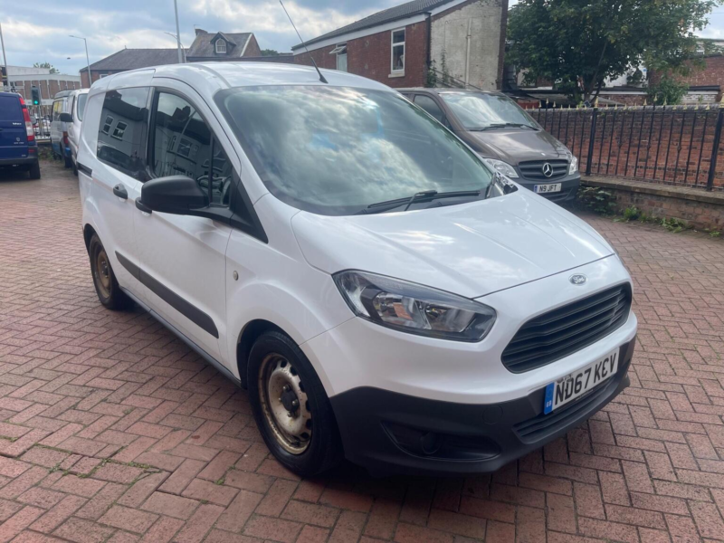 2018 Ford Transit Courier 1.5 Tdci L1 H1 (s/s) 6dr in White — image 1