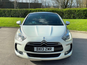 2013 Citroen Ds5 2.0 H E-Hdi Airdream Dsport Egs6 4WD Euro 5 (s/s) 5dr in White — image 4