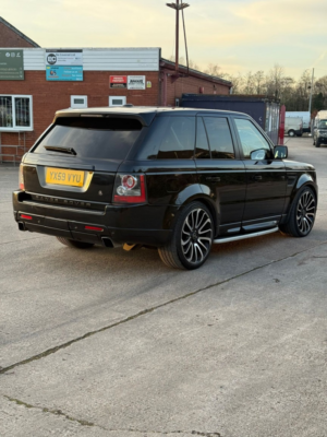 2009 Land Rover Range Rover Sport 3.0 Td V6 Hse in Black — image 3