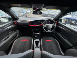 2022 Vauxhall Mokka Electric 50kwh Gs Auto 5dr in White — image 2