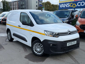 2019 Citroen Berlingo 1.6 Bluehdi 650 Enterprise M Panel Van 5dr Diesel Manual Swb Euro 6 (75 Ps) in White — image 5