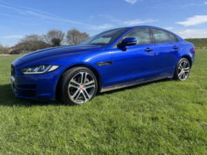 2018 Jaguar Xe 2.0 Petrol Prestige Automatic in Blue — image 4
