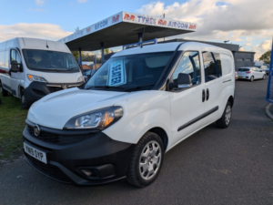 2019 Fiat Doblo 1.3 Doblo Maxi Cargo 1.3 Multijet Ii 95hp in White — image 2