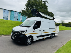 2020 Renault Trucks Master 2.3 in White — image 3