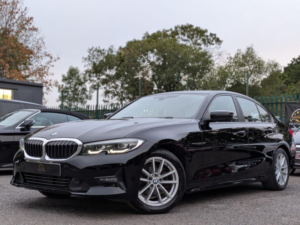 2020 BMW 3 Series 2.0 318d Mht Se Auto Euro 6 (s/s) 4dr in Black — image 4