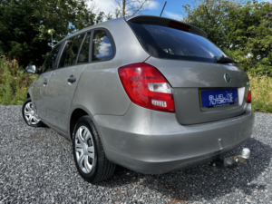 2012 Skoda Fabia 1.6 Tdi S in Beige — image 5