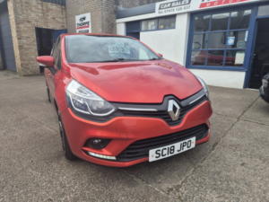 2018 Renault Clio 0.9 Iconic Tce 90 My18 in Red — image 5