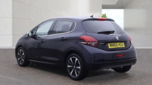 2016 Peugeot 208 1.2 Puretech Allure Premium in Blue — image 3