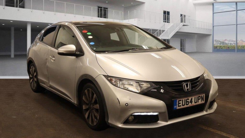 2014 Honda Civic 1.8 I-Vtec Sr Auto Euro 5 5dr in Silver — image 1