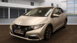 2014 Honda Civic 1.8 I-Vtec Sr Auto Euro 5 5dr in Silver — image 2