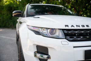 2012 Land Rover Range Rover Evoque 2.2 Sd4 Dynamic in White — image 5