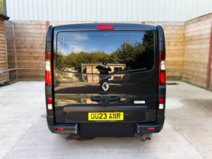 2023 Renault Trafic 5 SEAT Auto Wheelchair Accessible Disabled Access Vehicle Wav in Black — image 6