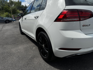 2017 Volkswagen Golf 1.6 Tdi Se Nav in White — image 4