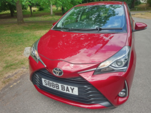 2017 Toyota Yaris 1.5 Vvt-I Icon in Red — image 2