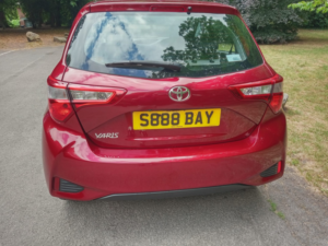 2017 Toyota Yaris 1.5 Vvt-I Icon in Red — image 6