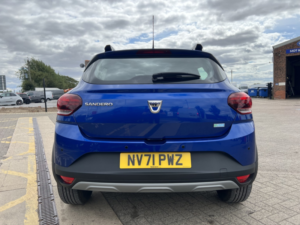 2022 Dacia Sandero Stepway 1.0 Stepway Essential Tce 100 Bi-Fuel in Blue — image 6