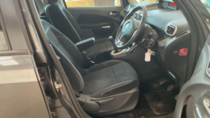 2013 Citroen C3 Picasso 1.6 Hdi Exclusive Euro 5 5dr in Grey — image 6