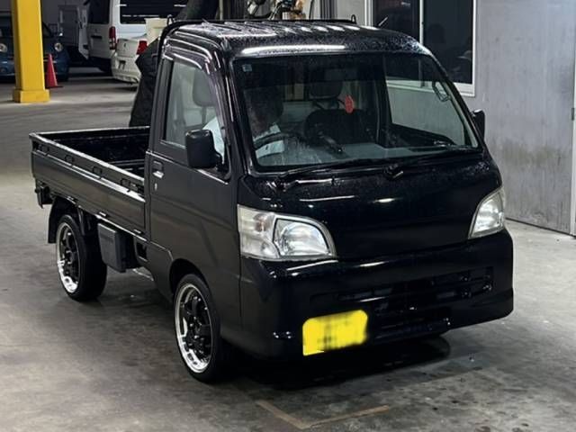2008 Daihatsu Hijet Truck Special in Black — image 1