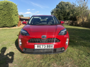2023 Toyota Yaris Cross 1.5 Vvt-H Icon in Red — image 3