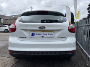 2011 Ford Focus 1.6 Titanium in White — image 4