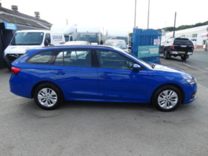 2023 Skoda Octavia 2.0 Tdi Se Technology Euro 6 (s/s) 5dr in Blue — image 4