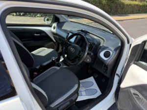 2021 Toyota Aygo 1.0 Vvt-I X-Play in White — image 6