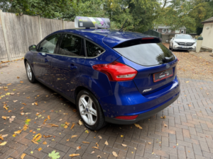 2018 Ford Focus 1.0 T Ecoboost Zetec Edition in Blue — image 5