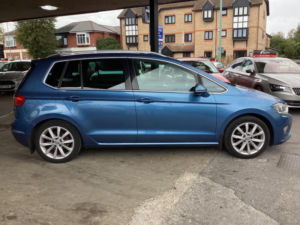 2016 Volkswagen Golf Sv 1.4 Tsi Bluemotion Tech Act Gt Euro 6 (s/s) 5dr in Blue — image 2