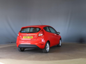 2016 Ford Fiesta 1.0t Ecoboost Zetec Euro 6 (s/s) 3dr in Red — image 6