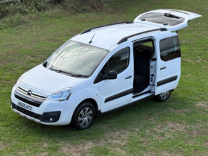 2015 Citroen Berlingo 1.6 Bluehdi Xtr Multispace MPV Etg6 Euro 6 (s/s) 5dr in White — image 6